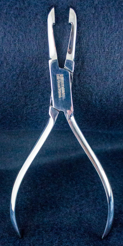 Orthodontic Instrument - weingart utility plier full image